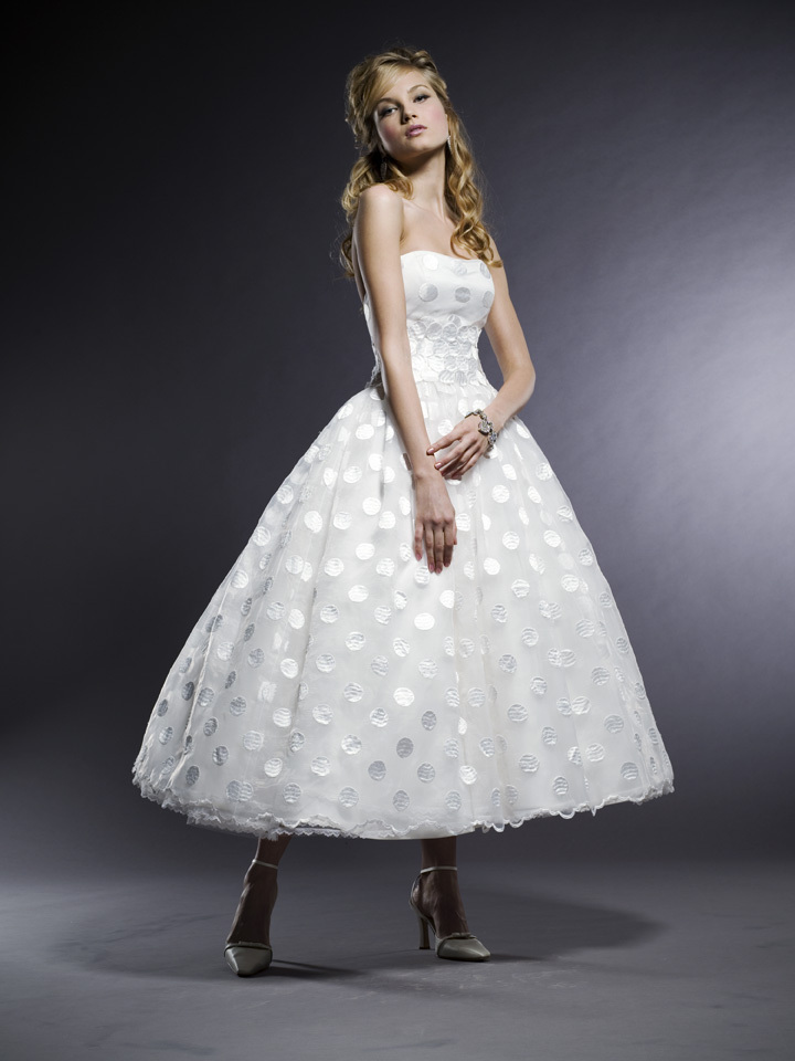 wedding dress and short wedding dress