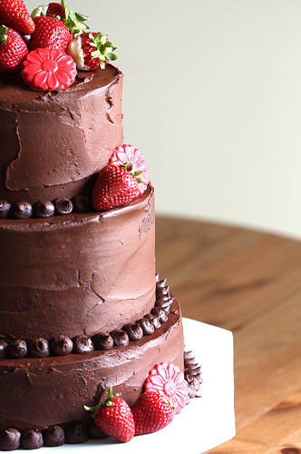 cake, strawberry and food