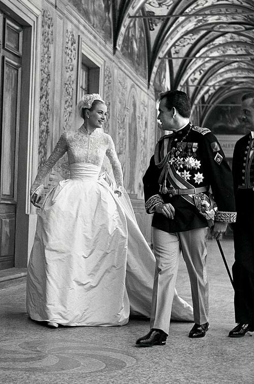 grace kelly, weddimg, dress and prince rainier