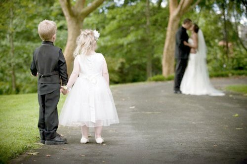 kids, separate with comma and cute