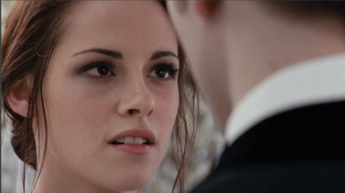 twilight, wedding dress and breaking dawn