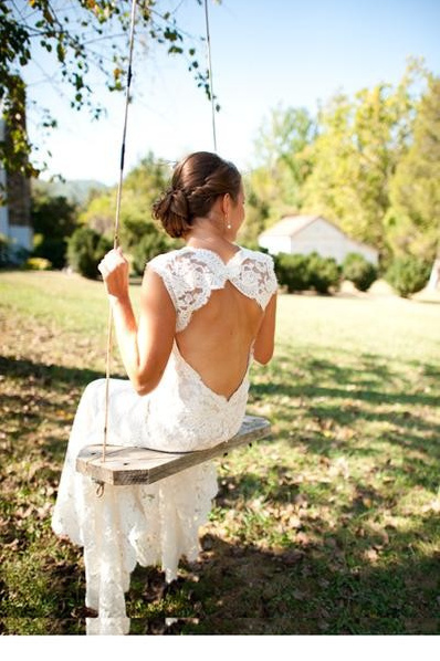 indie wedding, back and dress