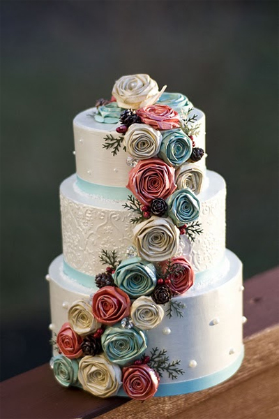 blue, wedding cake and pink