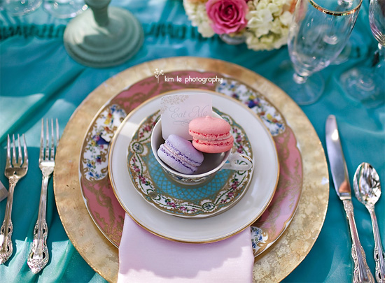macarons, alice in wonderland and tea party