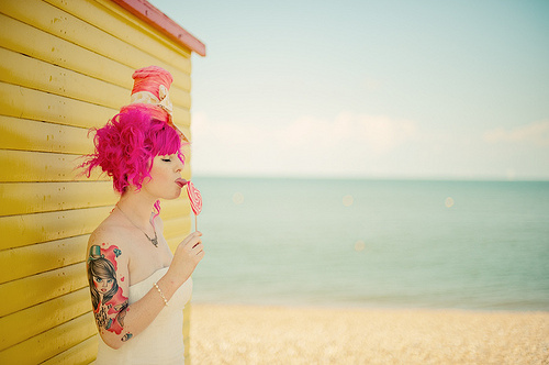 beach bride, bride and pink hair