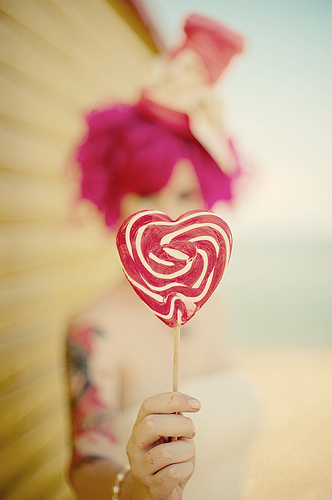 pink hair, heart candy and tattooed bride
