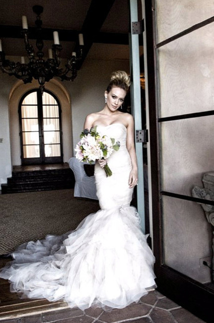 Hilary Duff, bride and wedding dress
