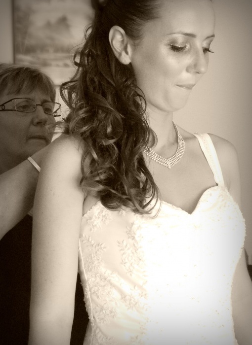 mom, white dress, daughter and love