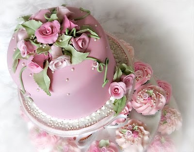 wedding cake, romantic and flowers