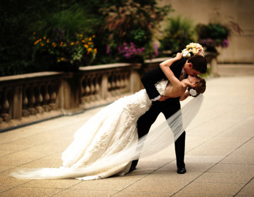 sposa, kiss and sposo