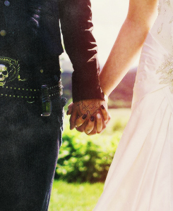 asking alexandria, love and samantha cassaro