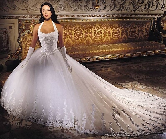 classy, femenine, gorgeous and royalty