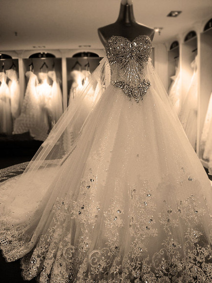 dress, bridal grown and style