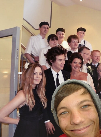 Harry Styles, gemma styles and larry