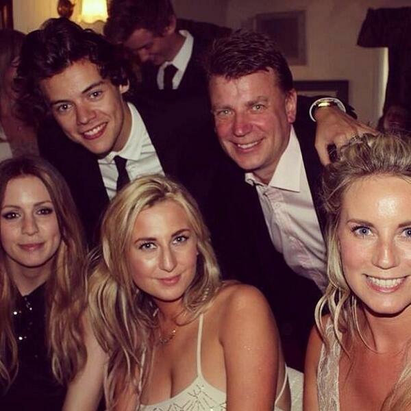 Harry Styles, friends, anne's wedding and gemma styles