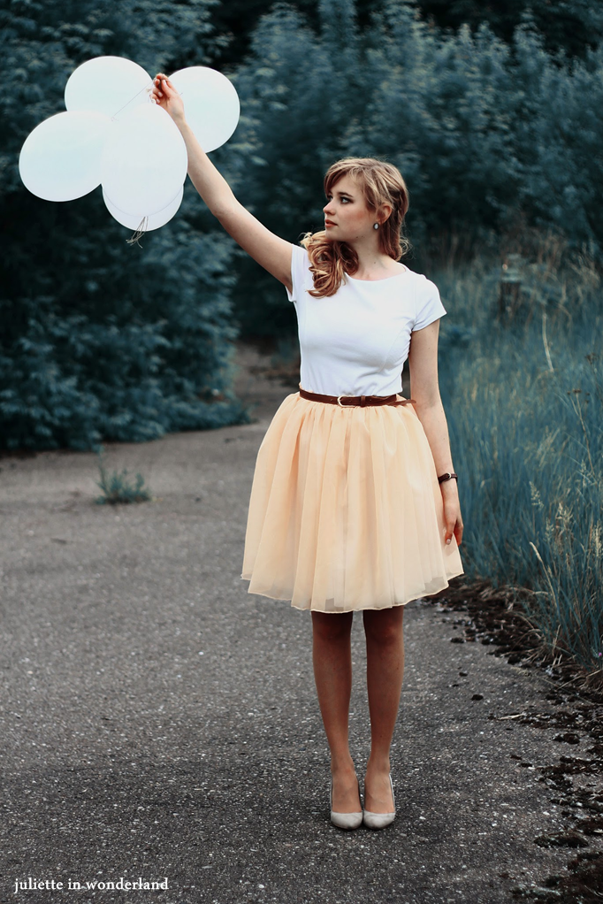 fashion, wedding_dress, dress and hair