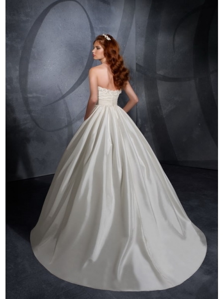 a line wedding dresses, plus size wedding dresses and wedding dresses 2013