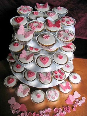 pink cupcake and en