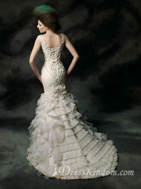 gorgeous wedding dress