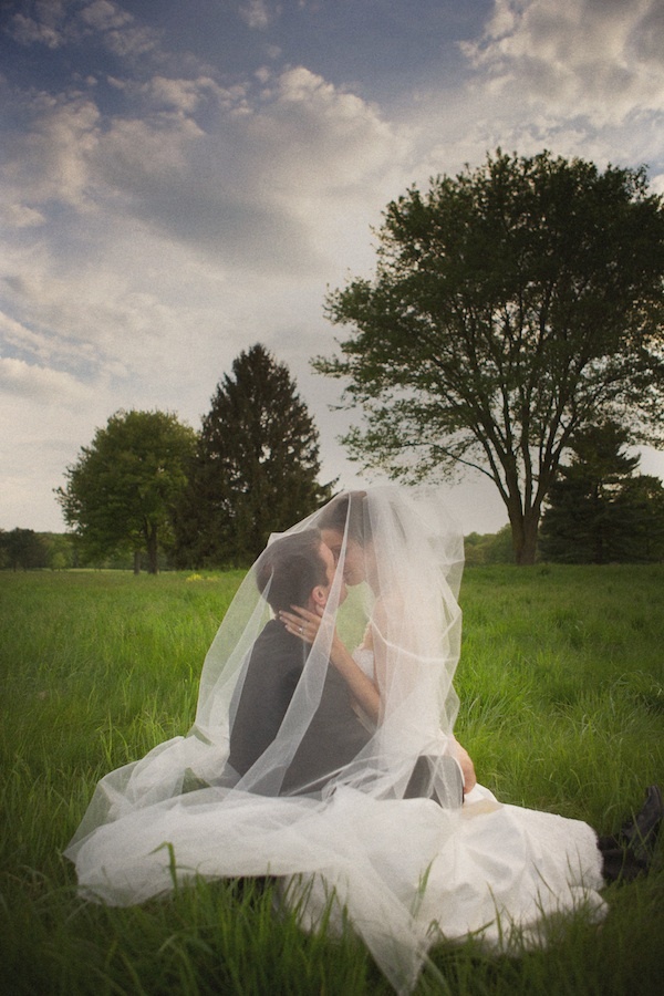 groom, married, white dress and kiss