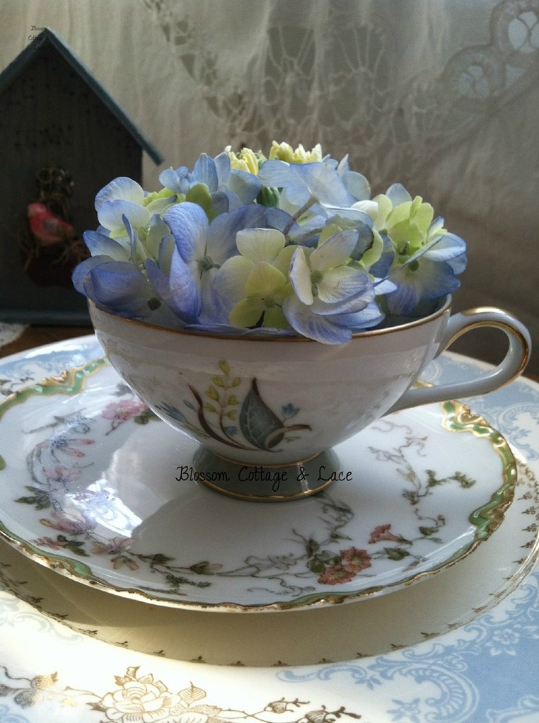 hydrangea, vintage, blue wedding and tea party