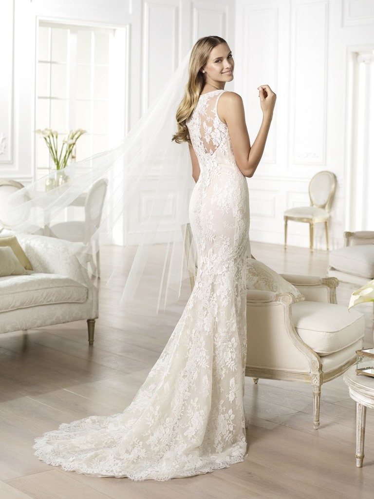 atelier pronovias, lace, sexy back and bride