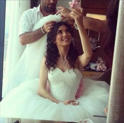 gorgeous, dress and feminin
