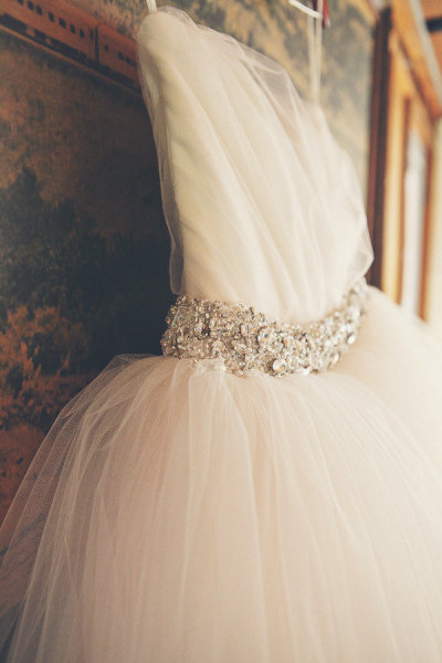 dress, wedding photography and chifon