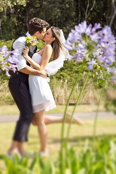 hasband, love and kiss