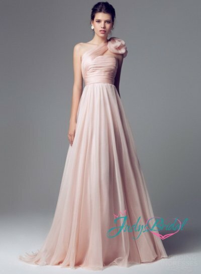 flowy wedding dress, peach color and goddness