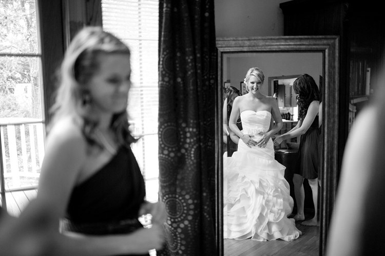 wedding photo, bride, wedding morning and dress