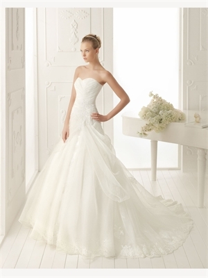 wedding dress, wedding gown and bride dress