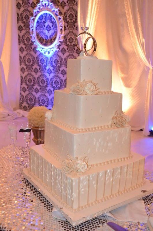 rings, wedding cake, wedd and cake