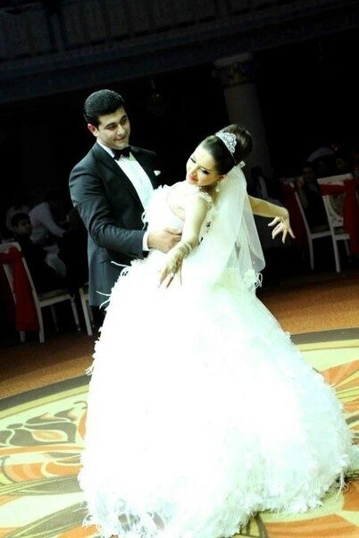 hair, luxury and wedding dress