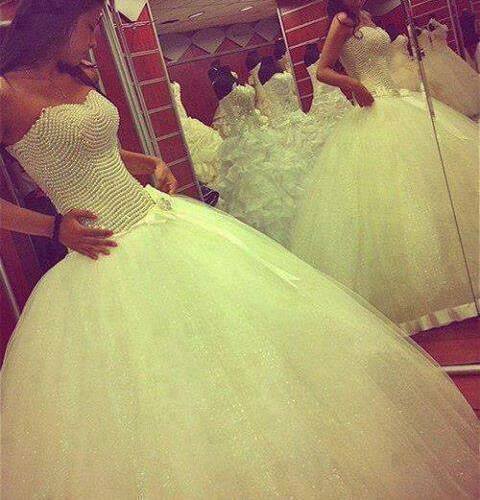 wedding dress, this day and love
