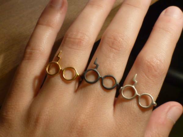 fashion, rings and glasses