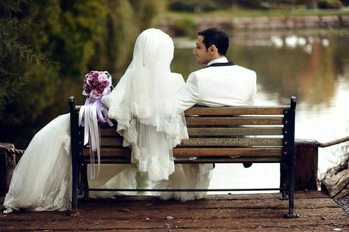 couple, sea and hijab