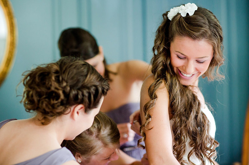 wedding photo, bride and wedding morning