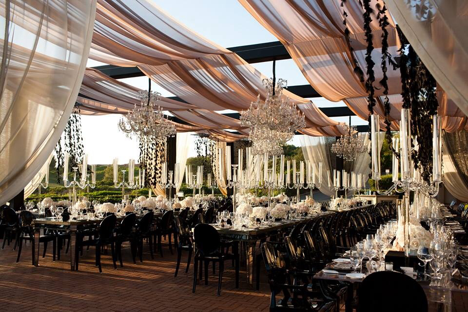glamour, tendence in wedding and style