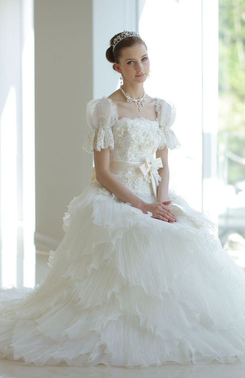 girly, ruffles, feminine and lipstick