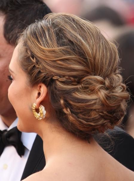 wedding updo, romantic updo and romantic hair