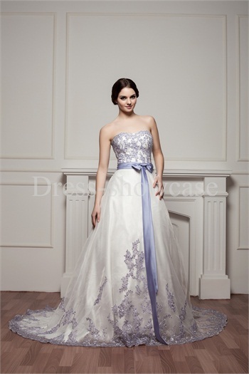 white wedding dress, a line wedding dress and sweetheart wedding dress