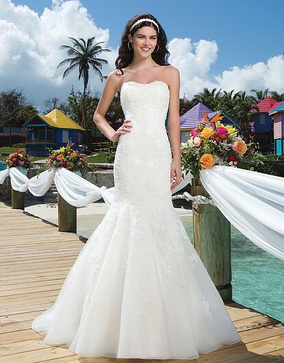 white, wedding dress and grace
