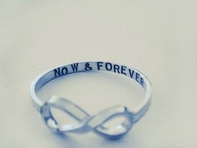 gift, fingers and infinity