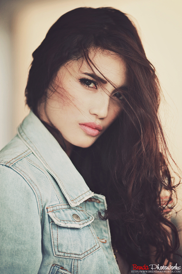 face, flowers, readhead and beauty
