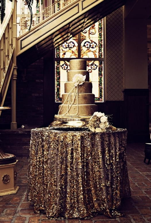 wedding decor, flawers, cake and love