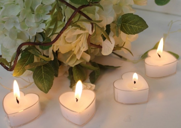 heart, candles and decorators