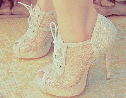 laced shoes, lace and fashion