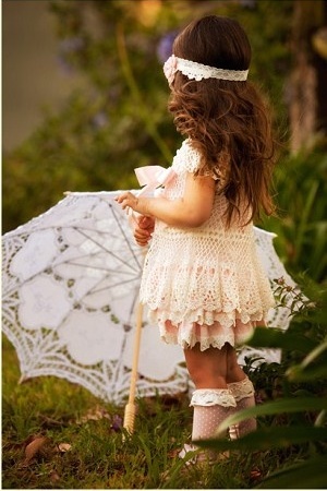 flower girl, parasol and lace