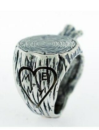 black and white, ring and love